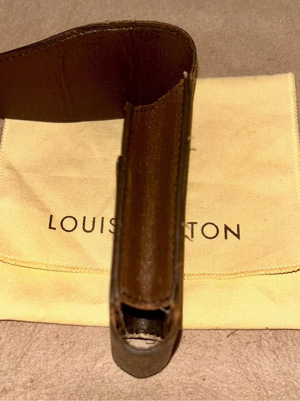 Louis Vuitton Damier Ebene Cigarette Case (model N63024). Dusty included
